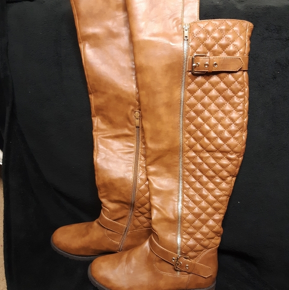 Shoes - Boots
